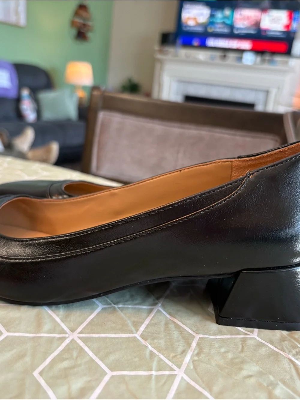 Naturalizer Black Square-Toe Leather Flats